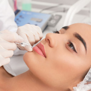 Formation qualifiante Regard Maquillage permanent